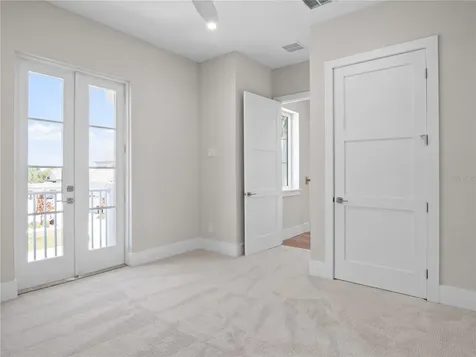 511 Briley Avenue Oakland FL 34760