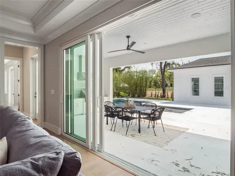511 Briley Avenue Oakland FL 34760