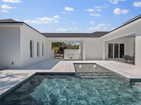 511 Briley Avenue Oakland FL 34760