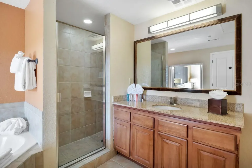 12539 Floridays Resort Drive Orlando FL 32821