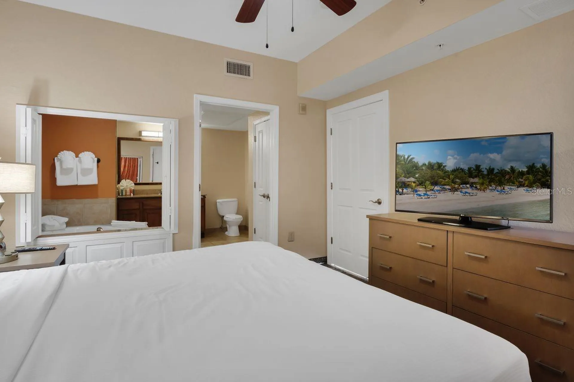 12539 Floridays Resort Drive Orlando FL 32821