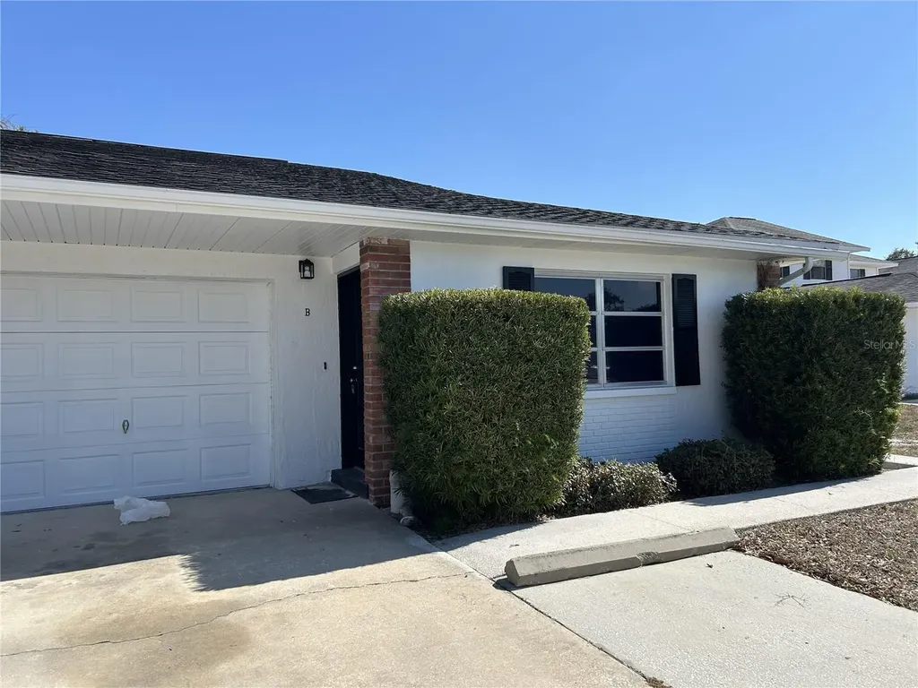 3037 Park Lane Dunedin FL 34698