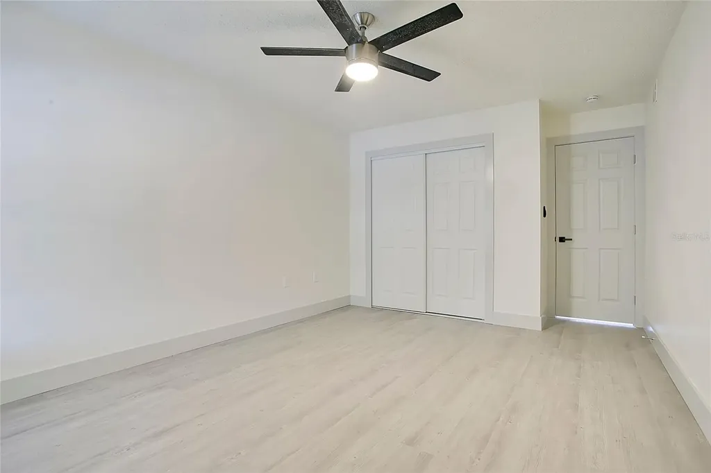 2861 Willow Run Orlando FL 32808