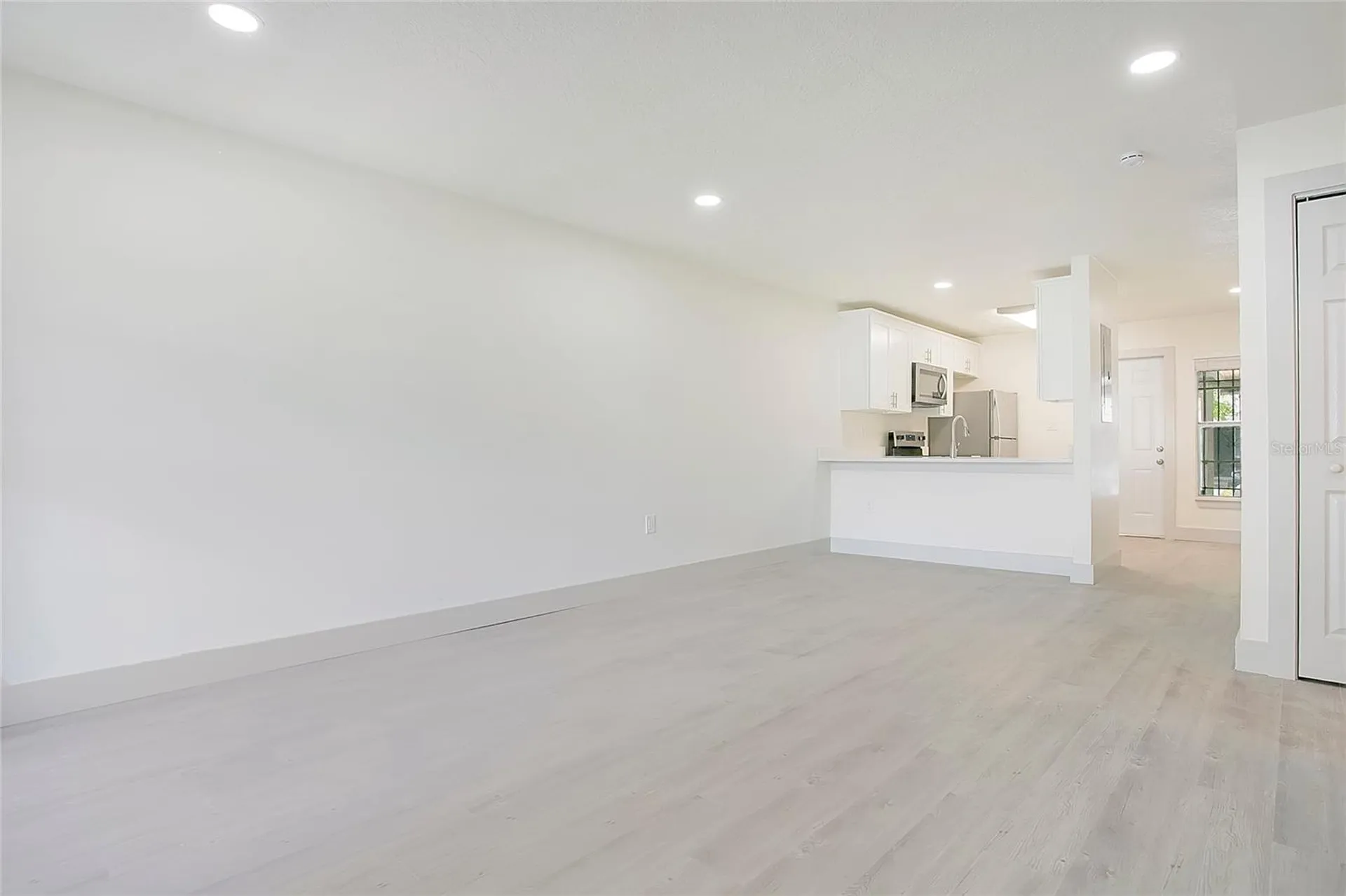 2861 Willow Run Orlando FL 32808