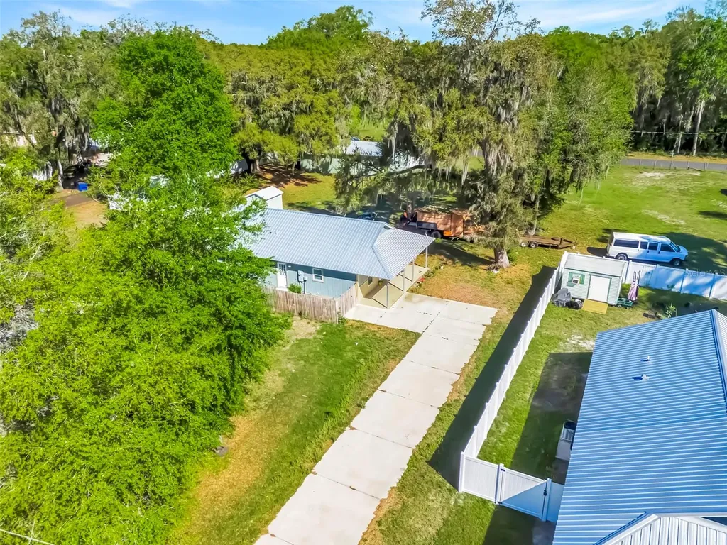 342 NW 9th Avenue Webster FL 33597