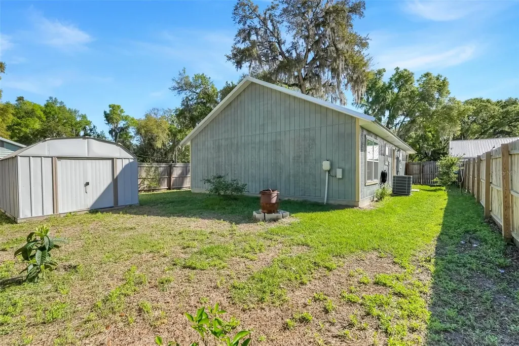 342 NW 9th Avenue Webster FL 33597