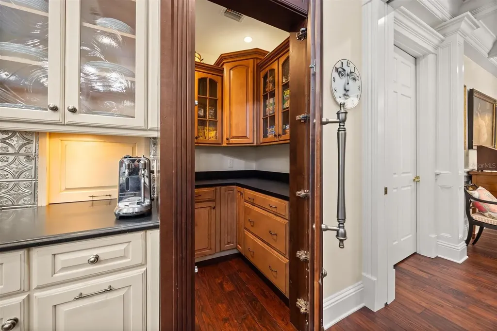 1760 Via Venetia Winter Park FL 32789
