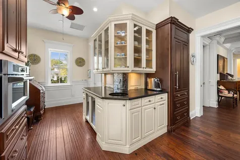 1760 Via Venetia Winter Park FL 32789