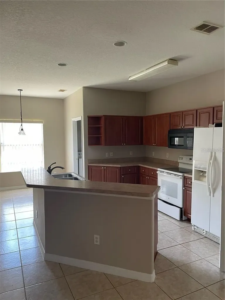 178 Aurelia Court Kissimmee FL 34758