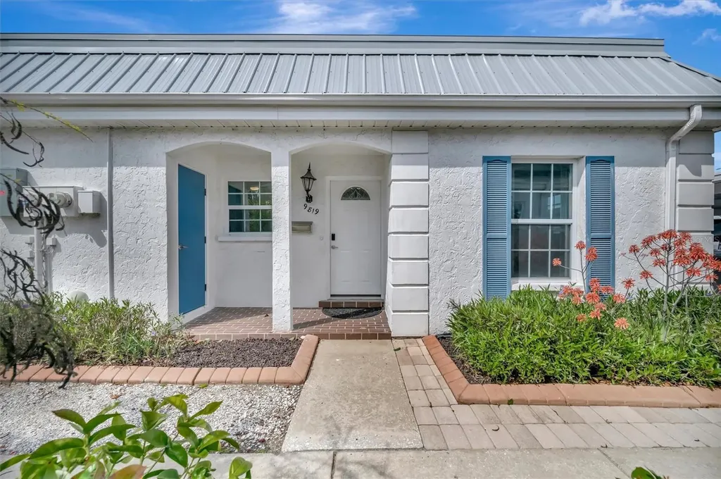 9819 Hernando Court Bradenton FL 34210