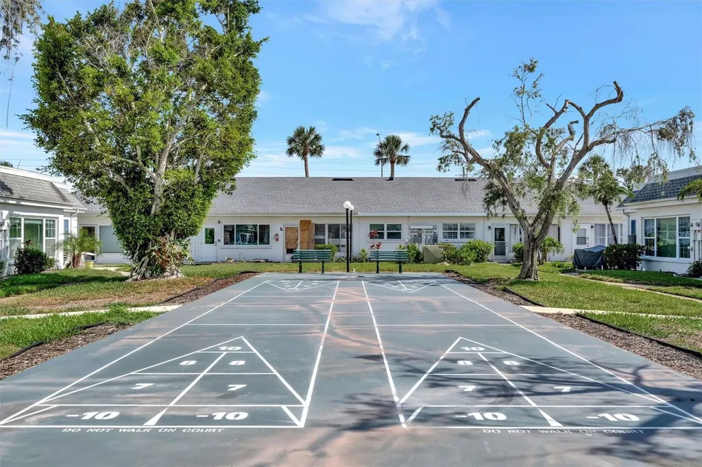 9819 Hernando Court Bradenton FL 34210