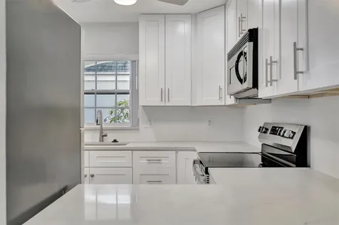 9819 Hernando Court Bradenton FL 34210