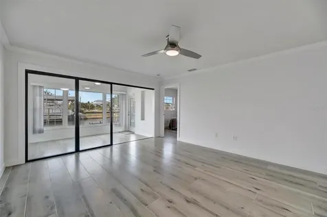 9819 Hernando Court Bradenton FL 34210