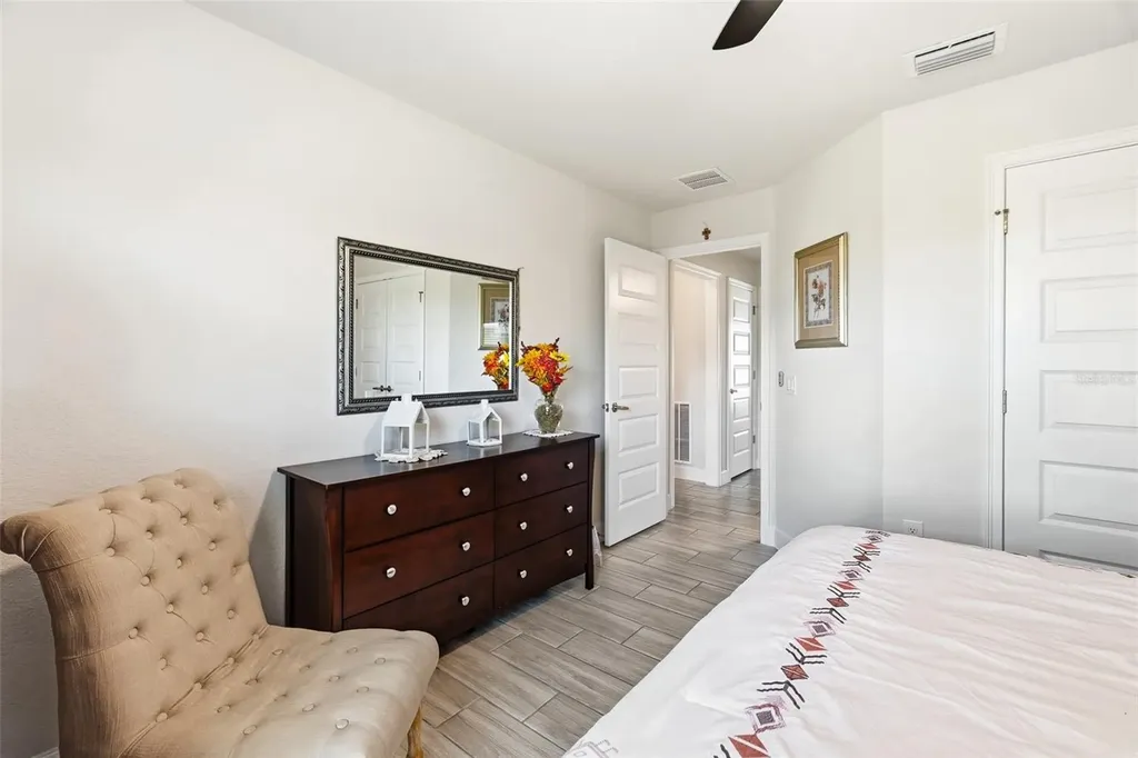 290 Corrientes Circle Punta Gorda FL 33983