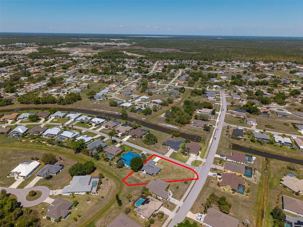 290 Corrientes Circle Punta Gorda FL 33983