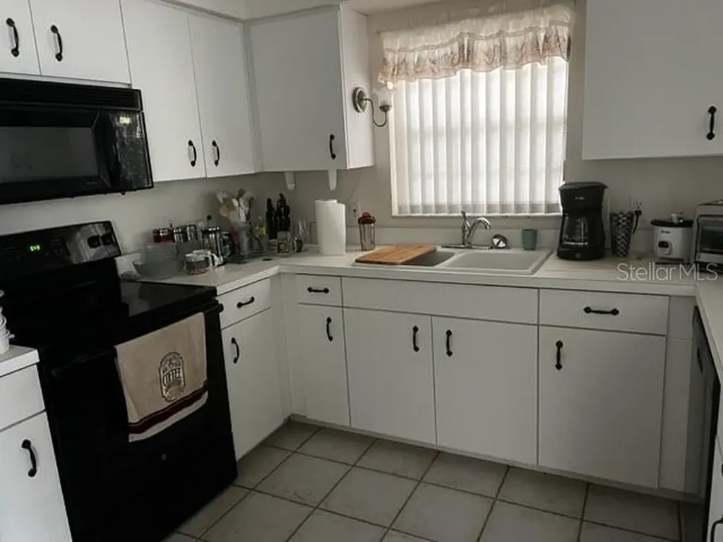 8407 Oak Jay Lane Englewood FL 34224
