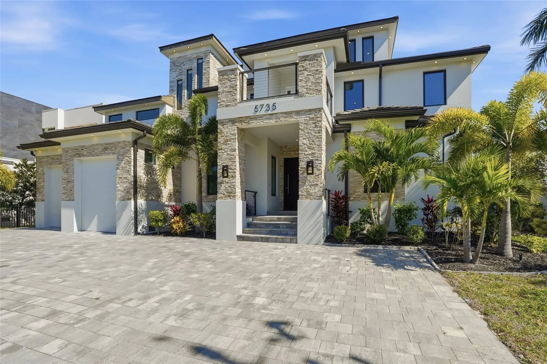 5735 Riverside Drive Cape Coral FL 33904