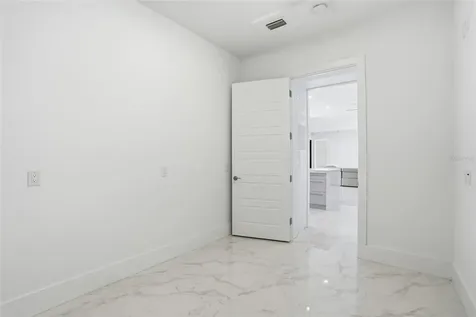 5735 Riverside Drive Cape Coral FL 33904