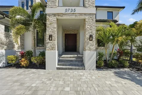 5735 Riverside Drive Cape Coral FL 33904