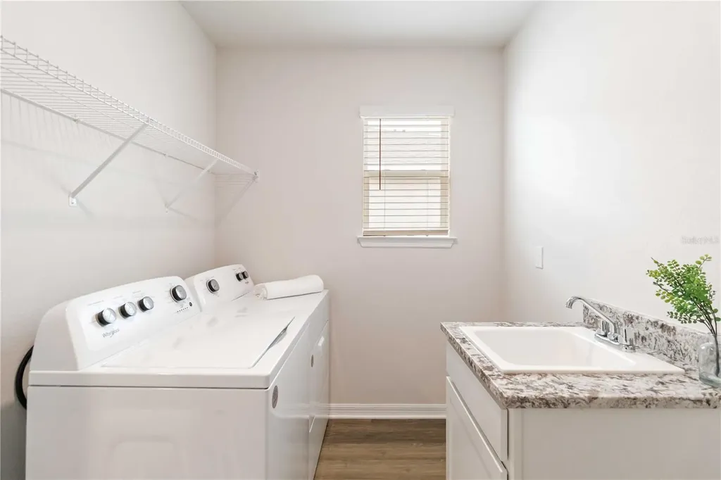 18211 Fattoria Terrace Bradenton FL 34211