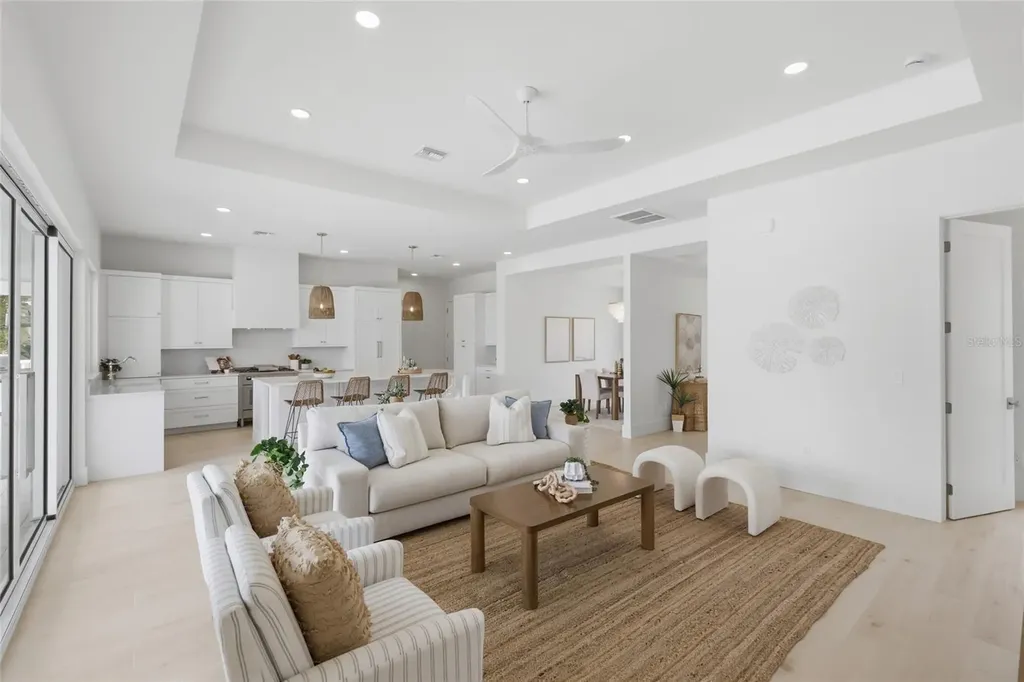 680 Key Royale Drive Holmes Beach FL 34217