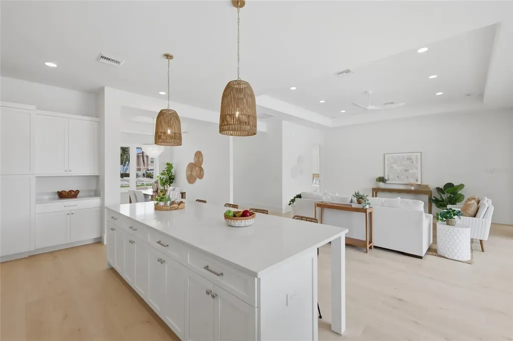 680 Key Royale Drive Holmes Beach FL 34217