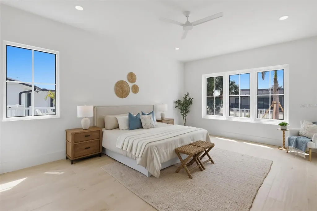 680 Key Royale Drive Holmes Beach FL 34217