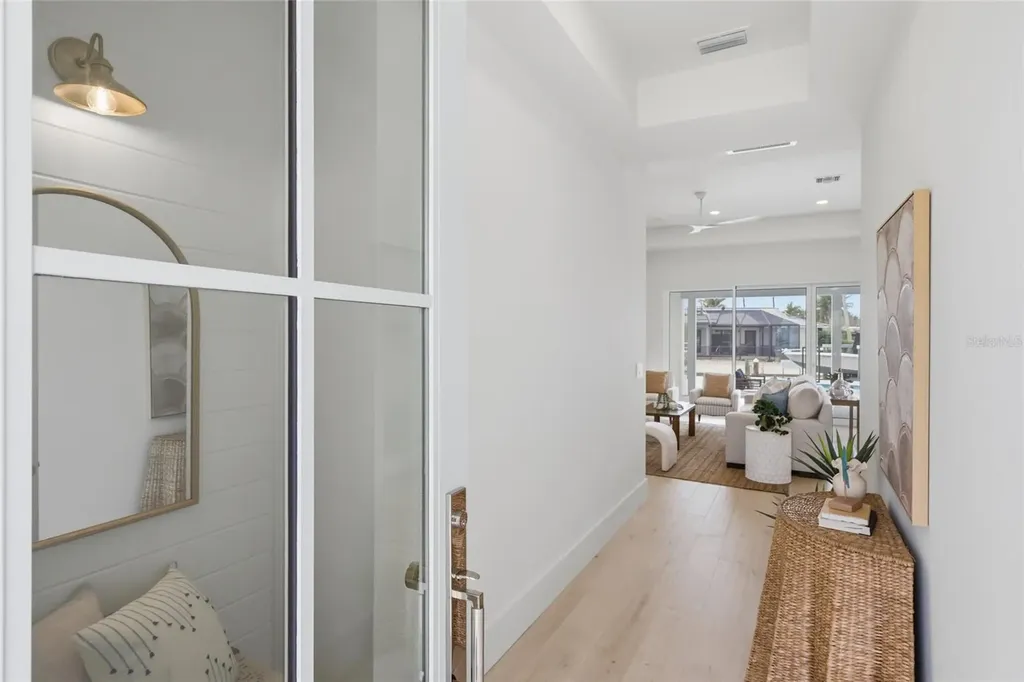 680 Key Royale Drive Holmes Beach FL 34217