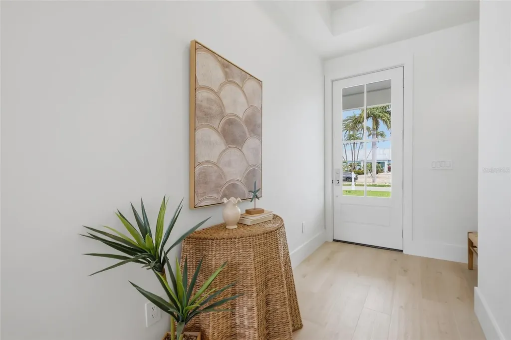 680 Key Royale Drive Holmes Beach FL 34217