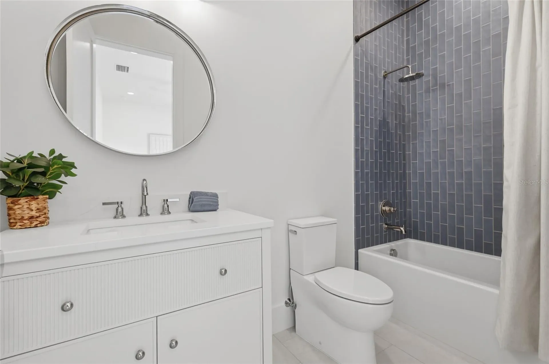 680 Key Royale Drive Holmes Beach FL 34217