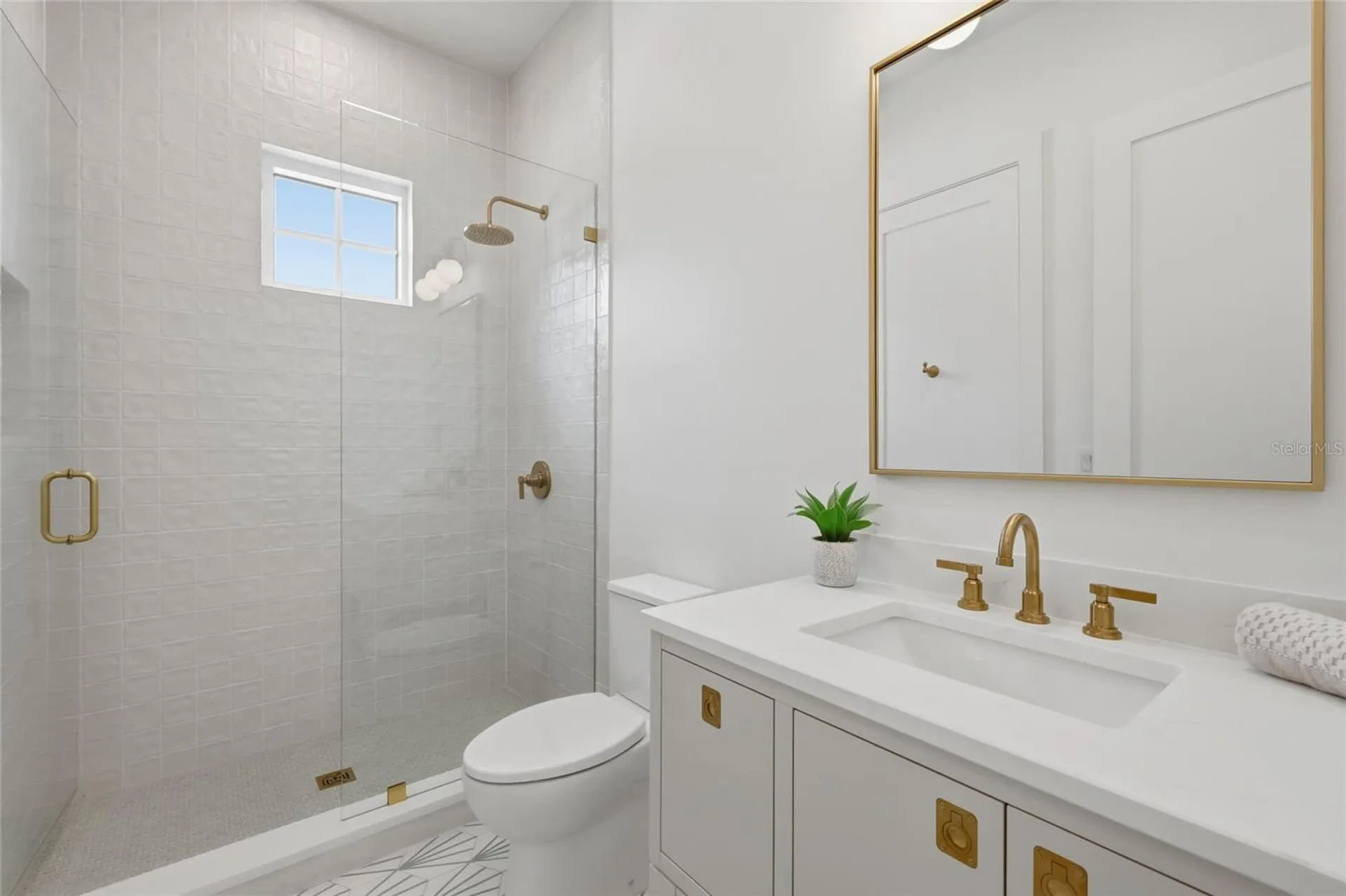 680 Key Royale Drive Holmes Beach FL 34217