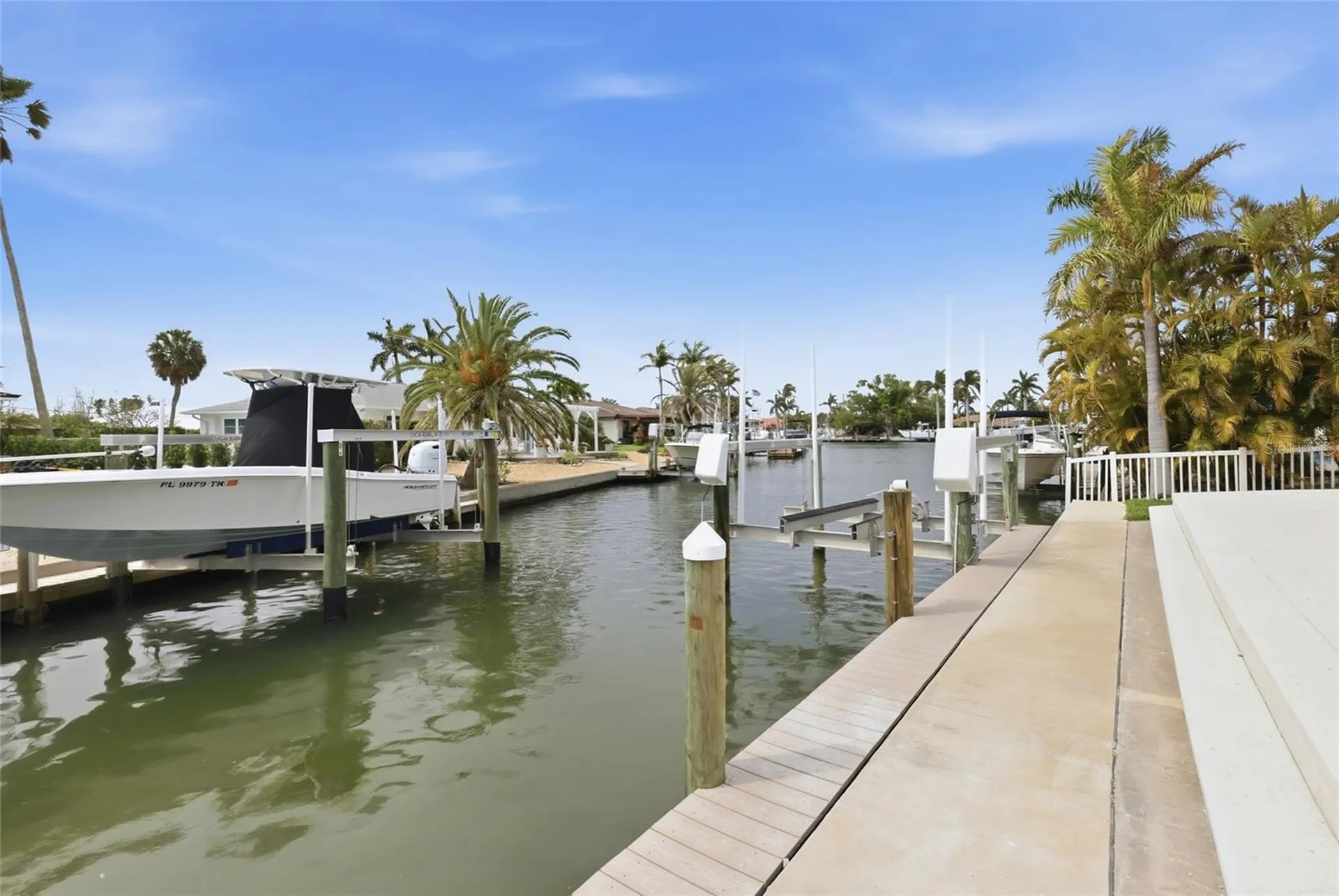 680 Key Royale Drive Holmes Beach FL 34217