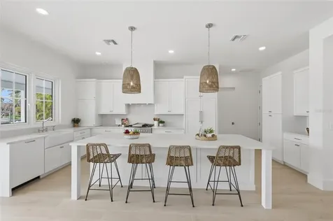 680 Key Royale Drive Holmes Beach FL 34217
