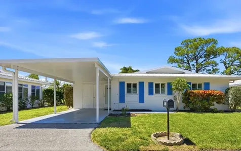215 Fair Winds Drive Nokomis FL 34275
