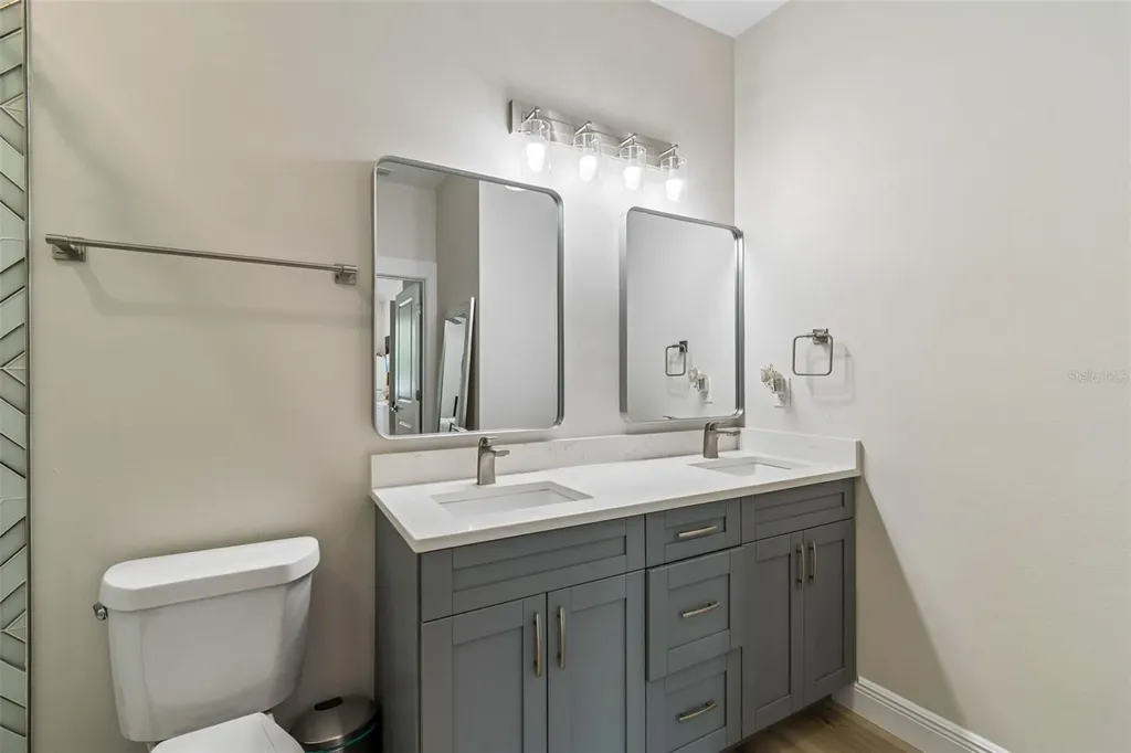 1901 W Cluster Avenue Tampa FL 33604