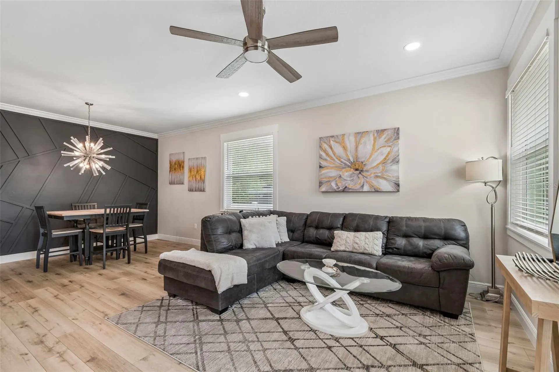 1901 W Cluster Avenue Tampa FL 33604