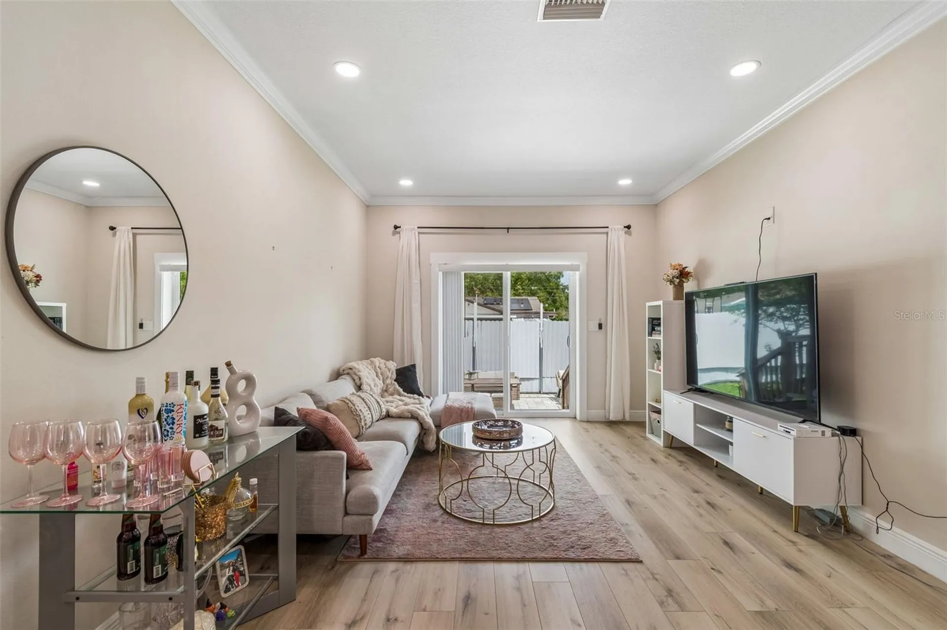 1901 W Cluster Avenue Tampa FL 33604
