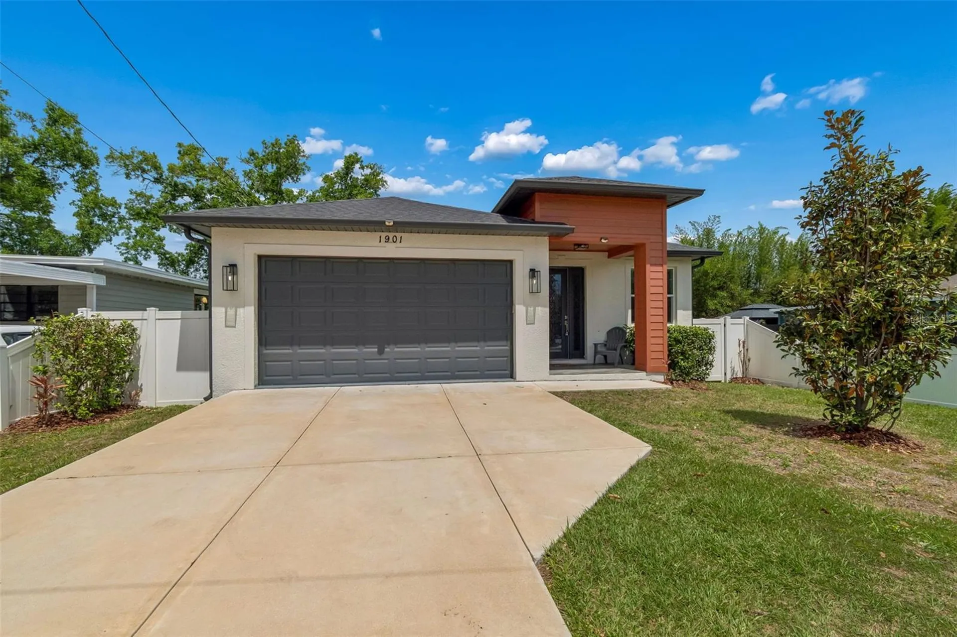 1901 W Cluster Avenue Tampa FL 33604