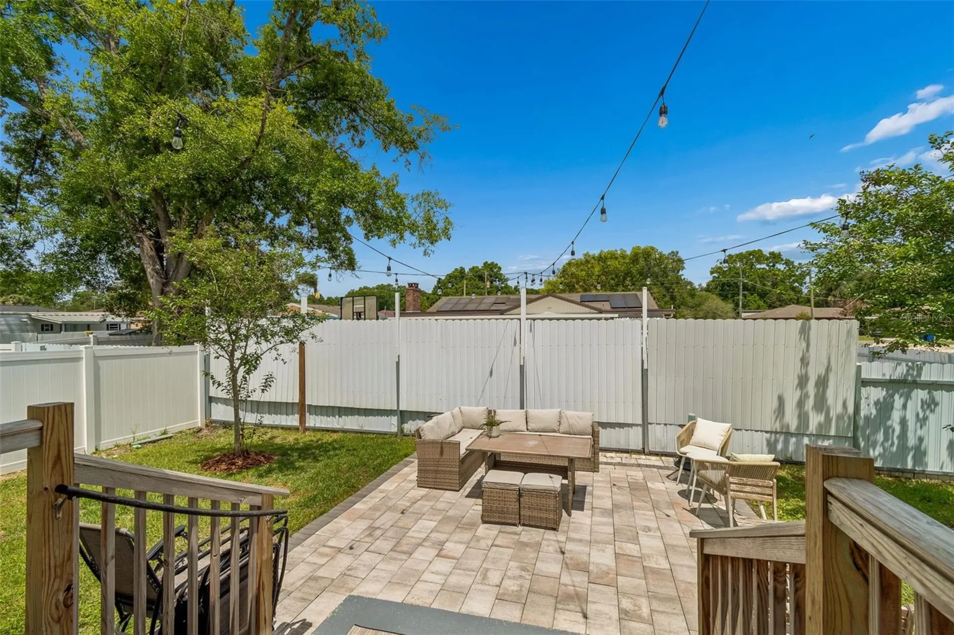 1901 W Cluster Avenue Tampa FL 33604