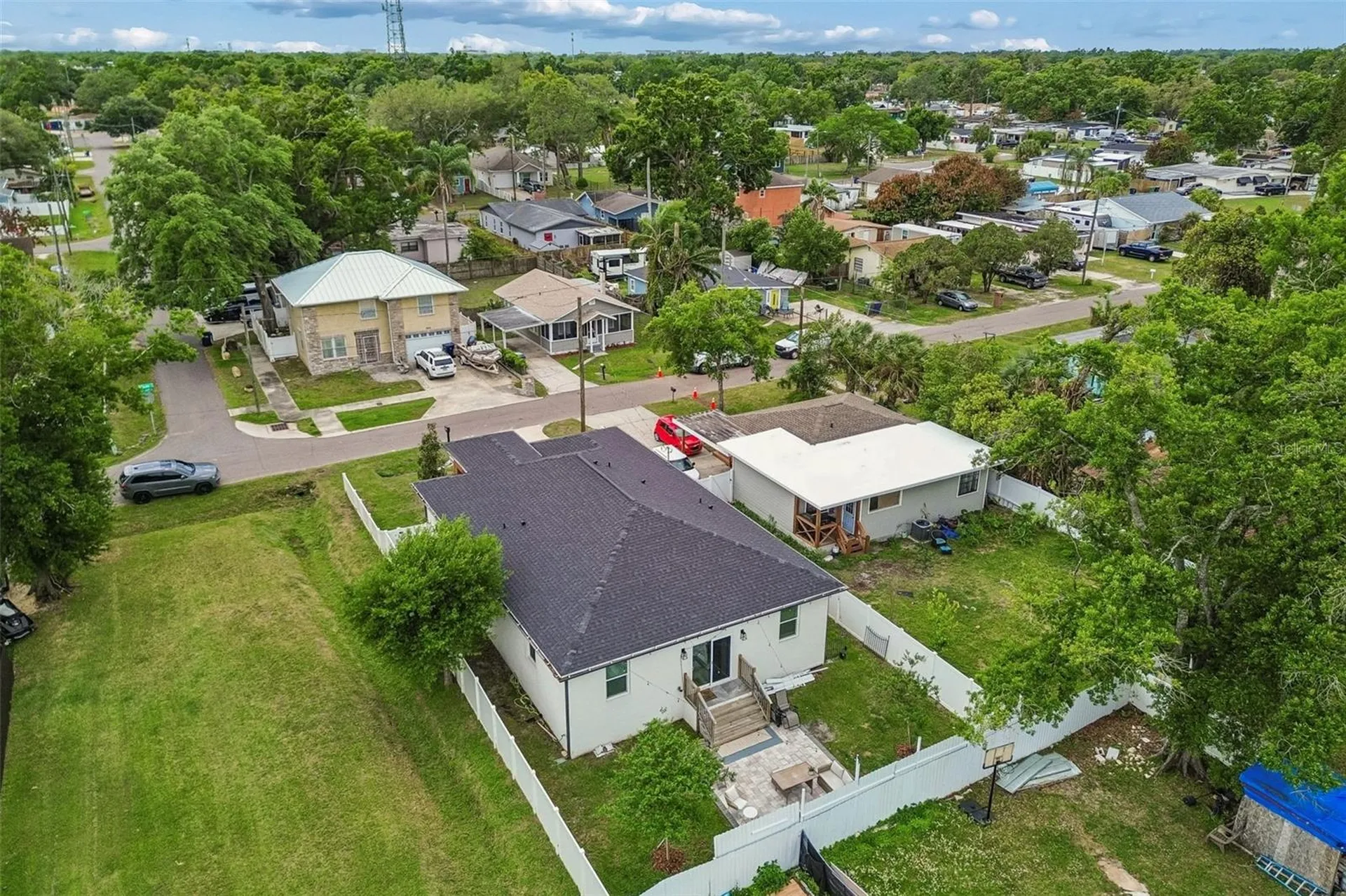 1901 W Cluster Avenue Tampa FL 33604