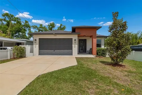 1901 W Cluster Avenue Tampa FL 33604