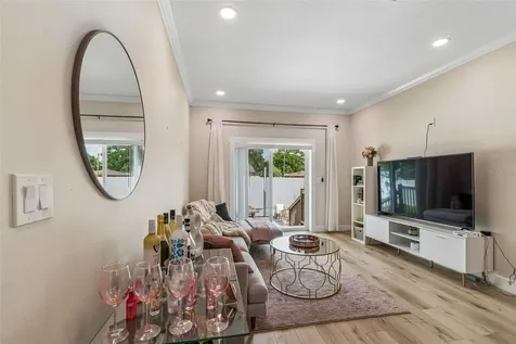 1901 W Cluster Avenue Tampa FL 33604