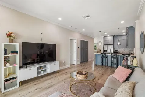 1901 W Cluster Avenue Tampa FL 33604