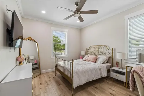 1901 W Cluster Avenue Tampa FL 33604