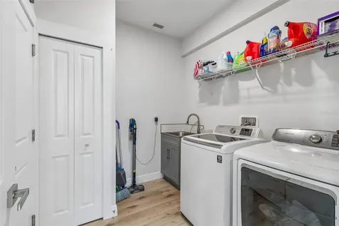 1901 W Cluster Avenue Tampa FL 33604