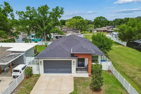 1901 W Cluster Avenue Tampa FL 33604