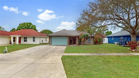 33817 Secret Hill Drive Leesburg FL 34788