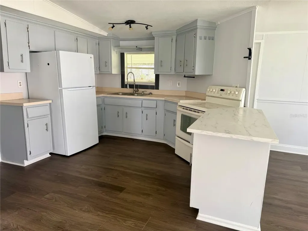 14618 Geneva Drive Odessa FL 33556