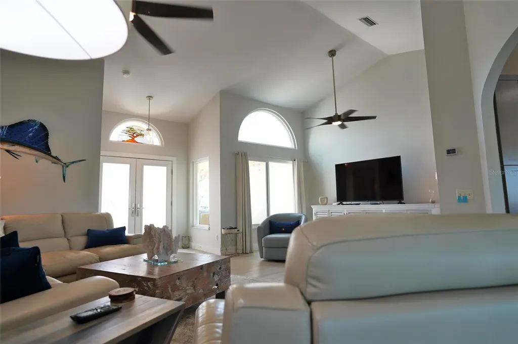 204 Carriage House Lane Nokomis FL 34275