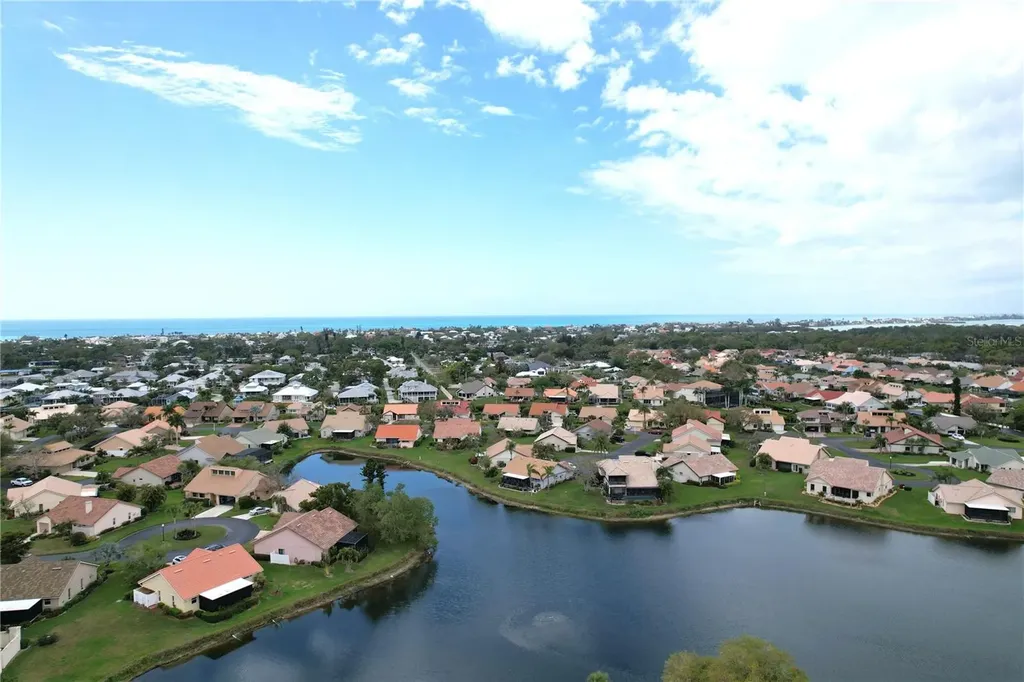 204 Carriage House Lane Nokomis FL 34275